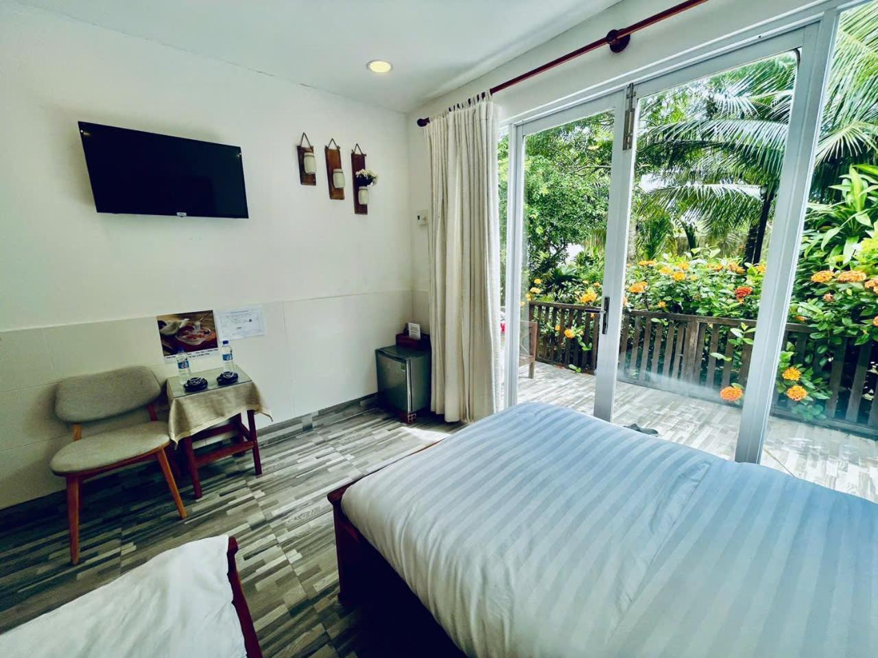 Hoang Phuc Resort Rạch Giá Exterior foto